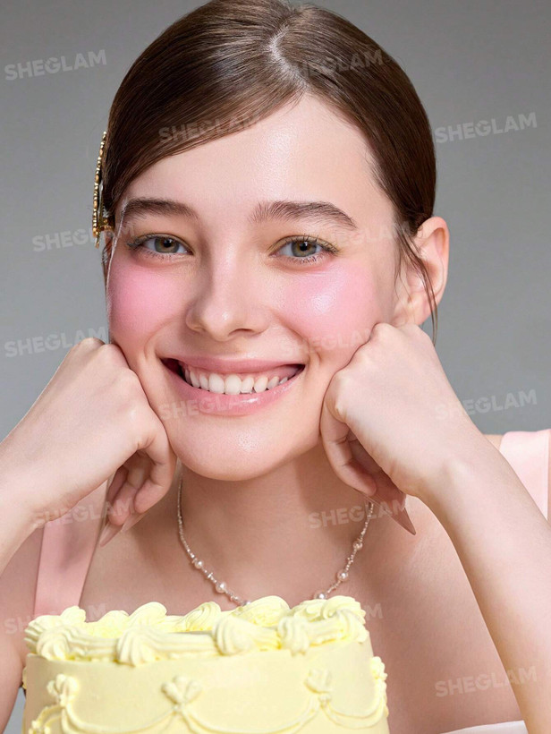 رژگونه کره ای استیکی شیگلم