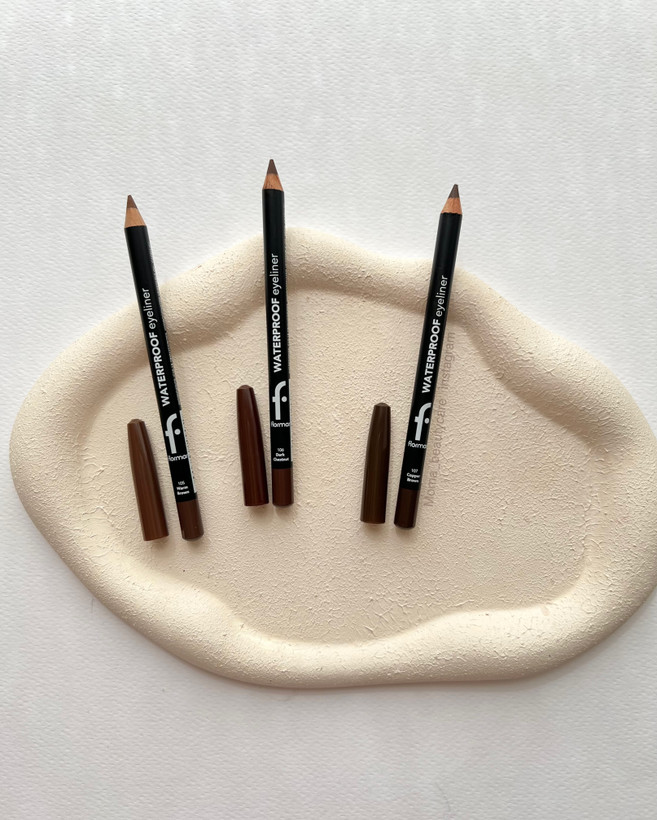 مداد چشم قهوه ای فلورمار Waterproof eyeliner