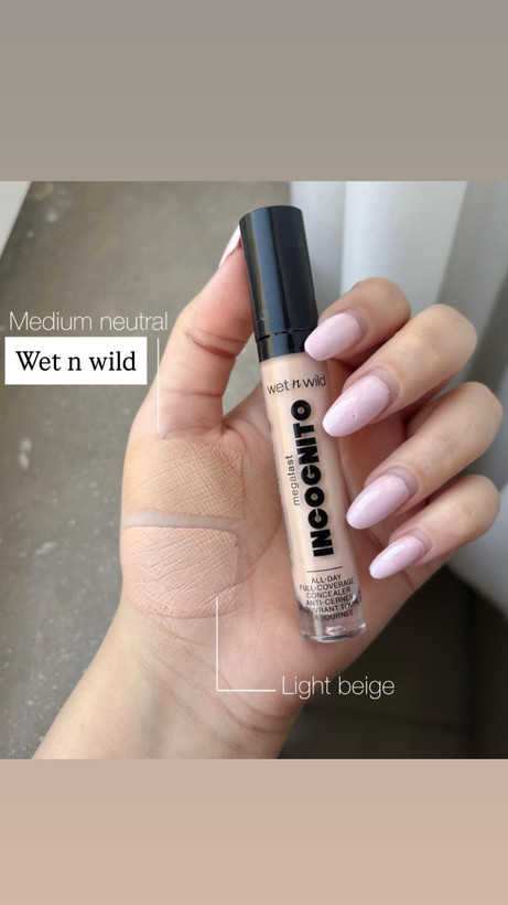 کانسیلر wet n wild مدل megalast رنگ مدیوم نچرال medium neutral و رنگ لایت بژ Light beige